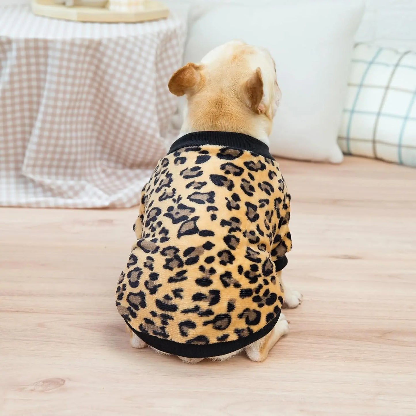 Leopard print pet T-shirt in brown with an elegant animal pattern.